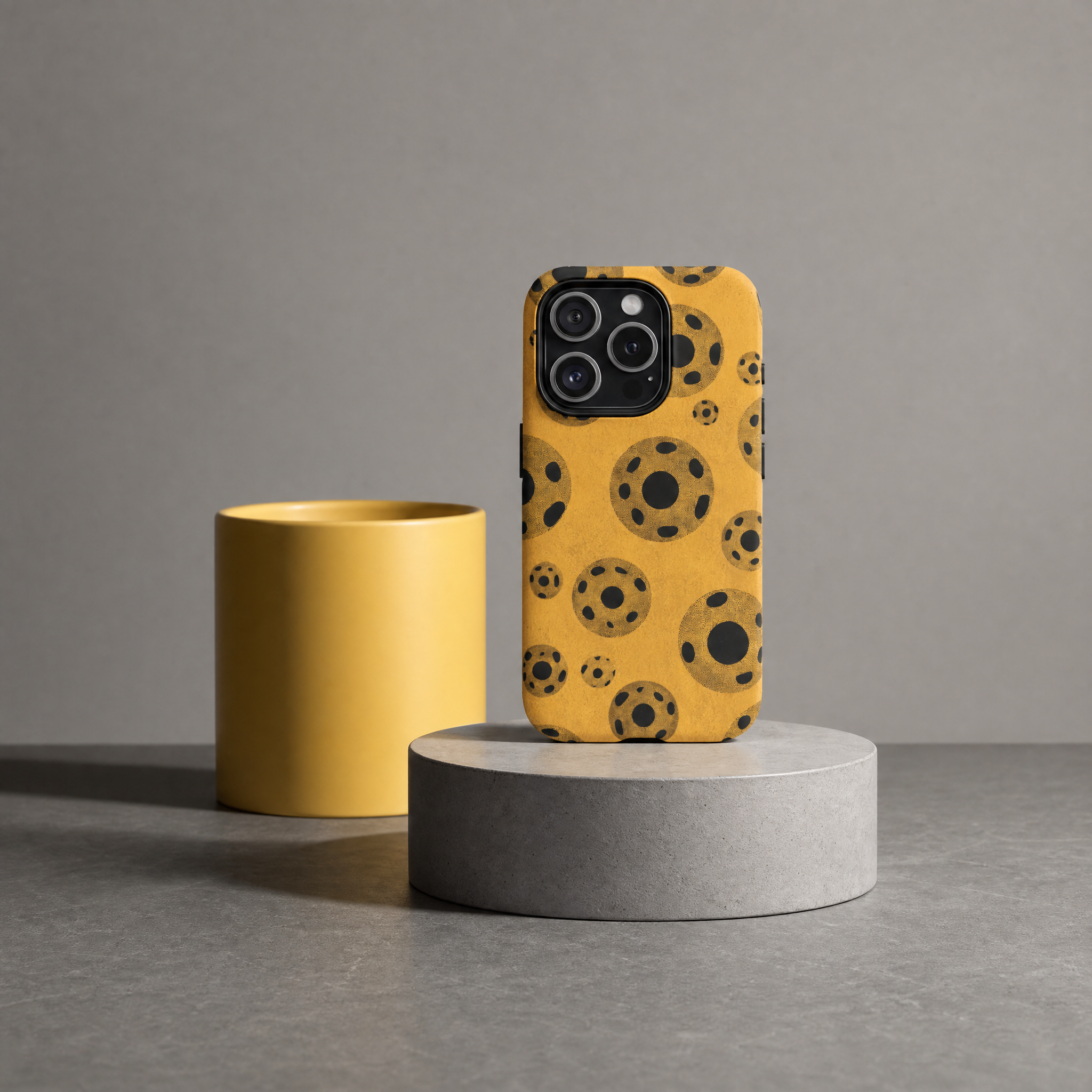 Dot - Retro Mustard Circles